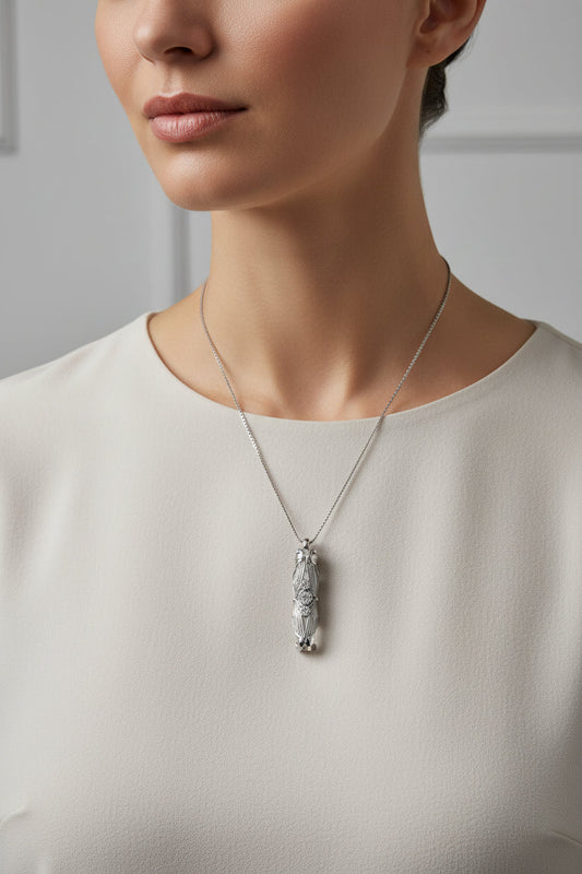 Butterfly Charm – Sense Capsule