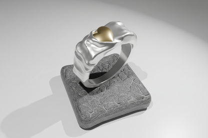 mystic heart - silver ring