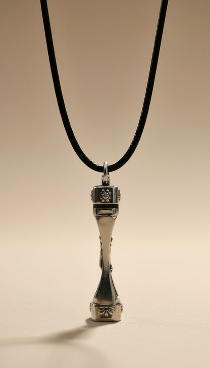 charm pendant: aphrodite